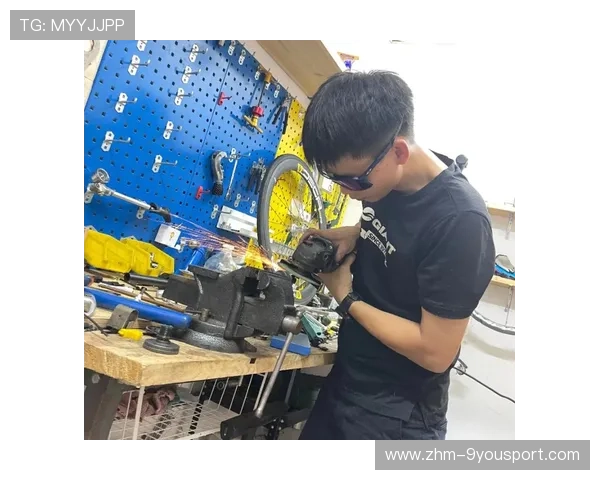 自行车选手装备维修培训班开班，自行车维修培训班哪里有